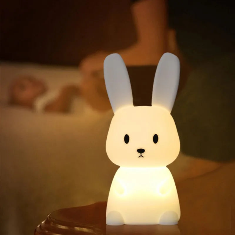 Bonita luz de noche de conejo de silicona – Lámpara LED con sensor táctil con 7 modos de color